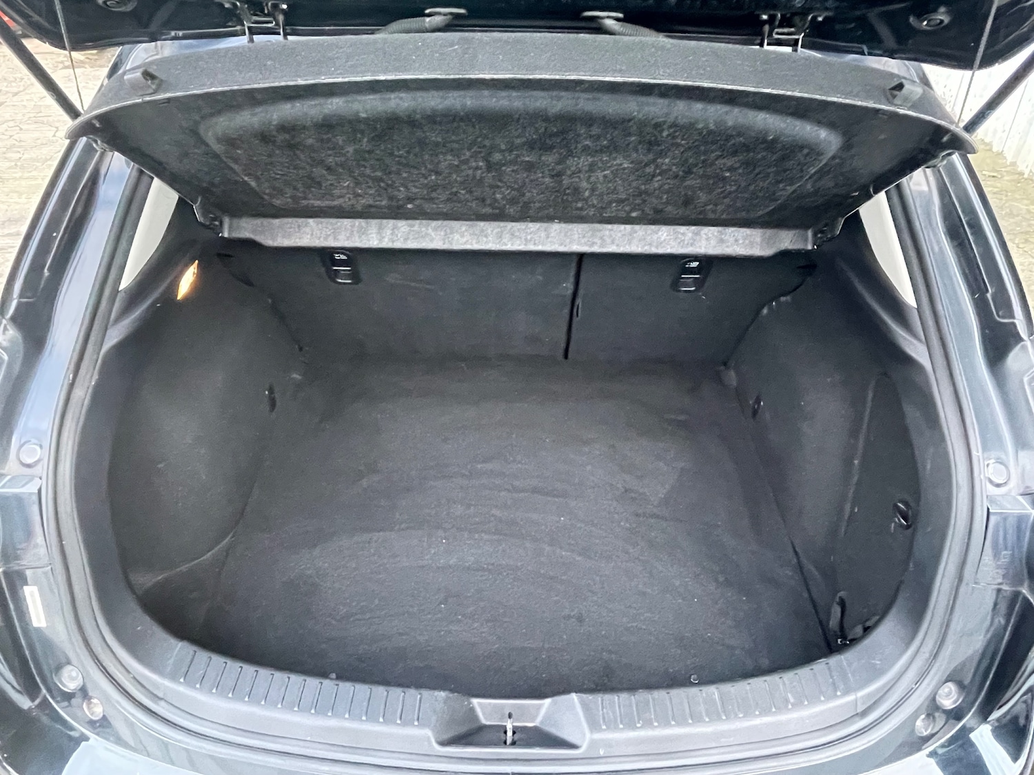 Used Mazda Mazda3 2016 for sale - 77708576: Photo 30