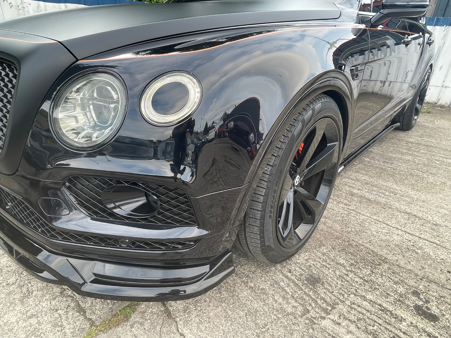 Used Bentley Bentayga 2017 for sale - 76234860: Photo 14