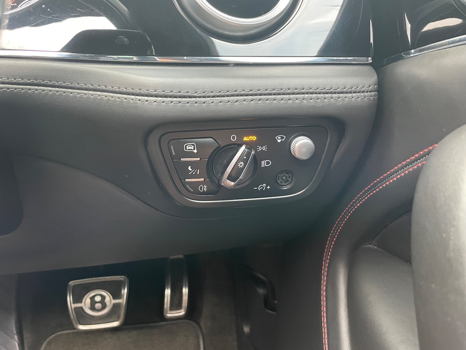 Used Bentley Bentayga 2017 for sale - 76234860: Photo 30