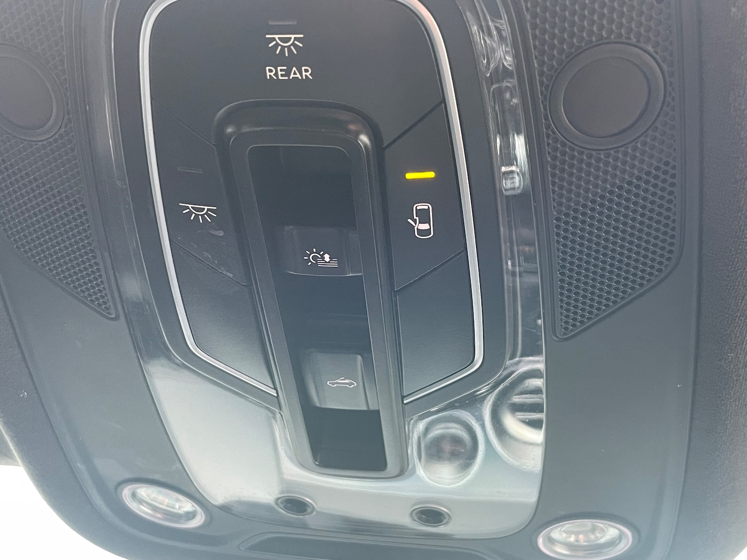 Used Bentley Bentayga 2017 for sale - 76234860: Photo 35