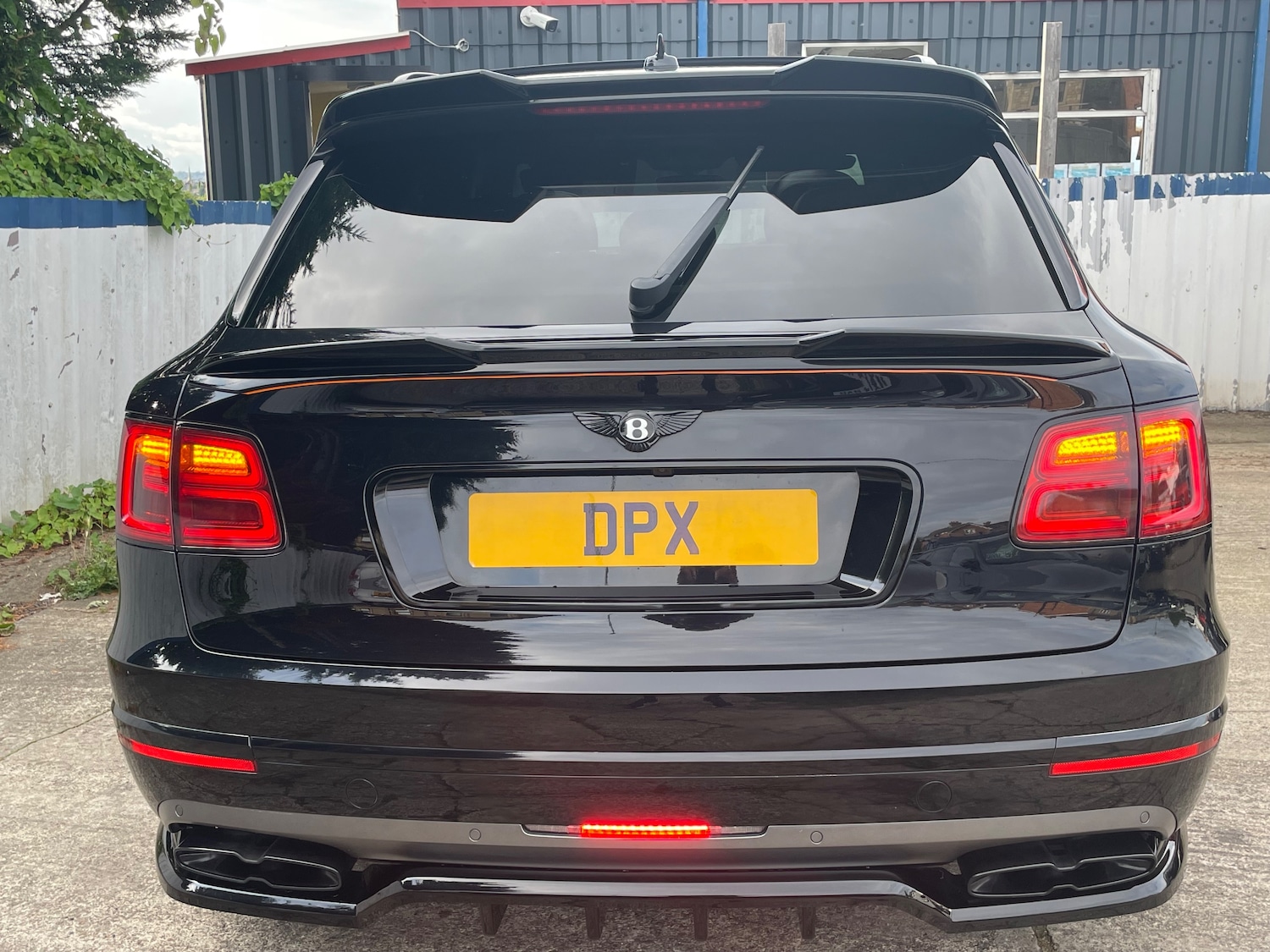 Used Bentley Bentayga 2017 for sale - 76234860: Photo 4