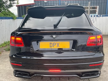 Used Bentley Bentayga 2017 for sale - 76234860: Photo