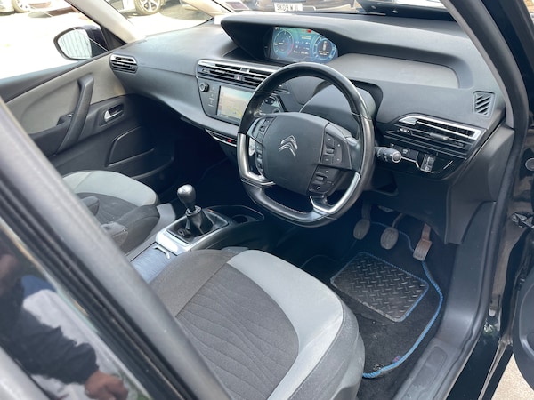 Used Citroen C4 Grand Picasso 2015 for sale - 76234851: Photo 25