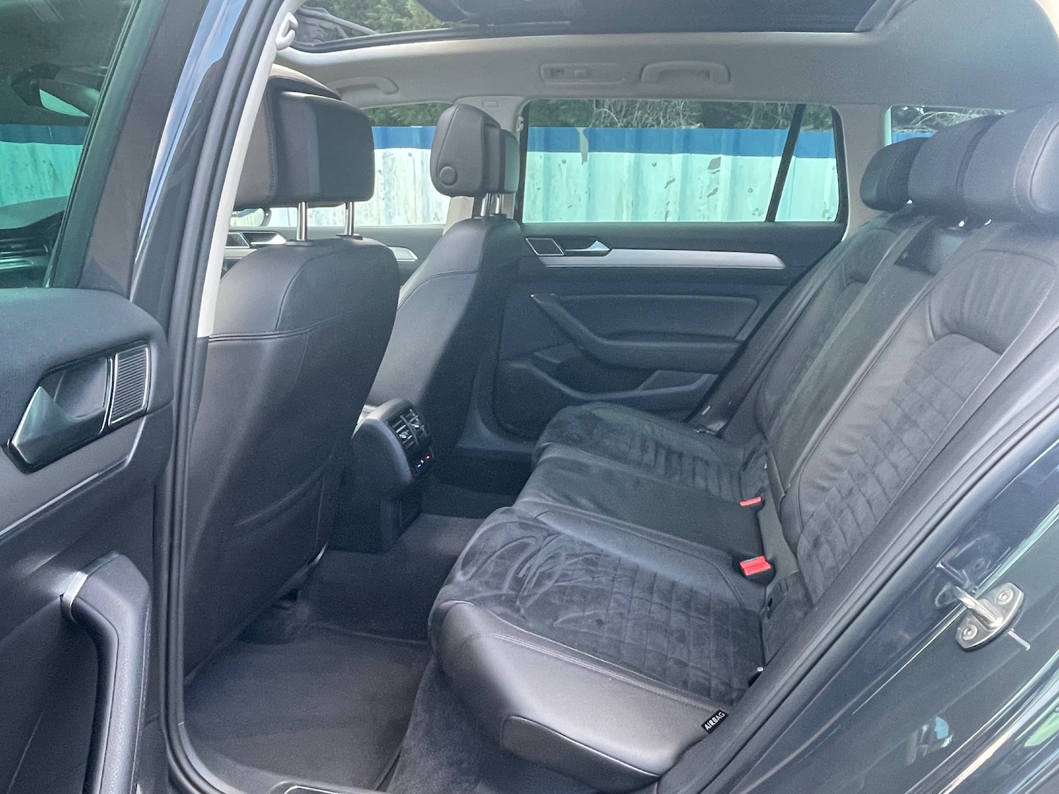 Used Volkswagen Passat 2018 for sale - 77226142: Photo 10