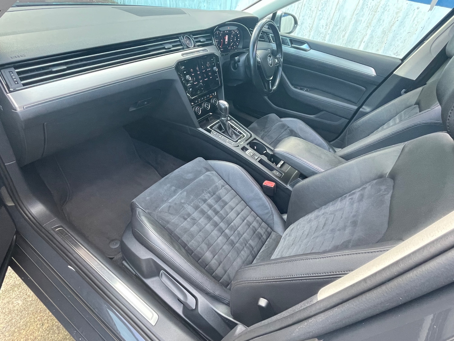 Used Volkswagen Passat 2018 for sale - 77226142: Photo 21