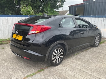 Used Honda Civic 2013 for sale - 76234862: Photo