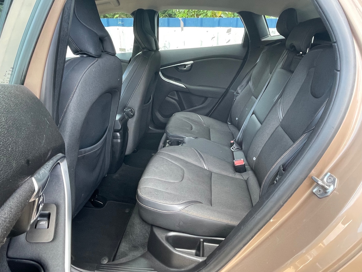 Used Volvo V40 Cross Country 2014 for sale - 76234861: Photo 10