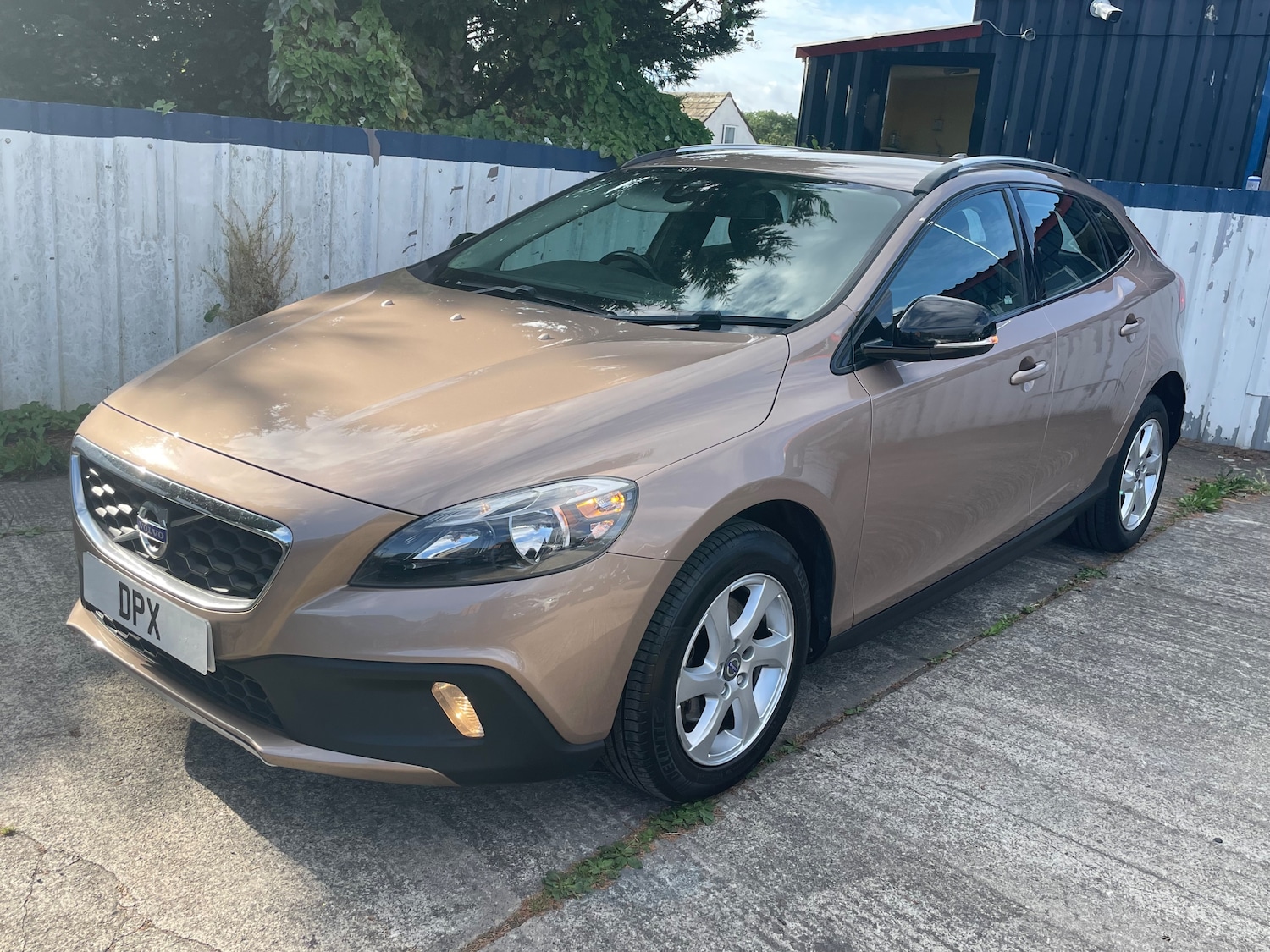 Used Volvo V40 Cross Country 2014 for sale - 76234861: Photo 7