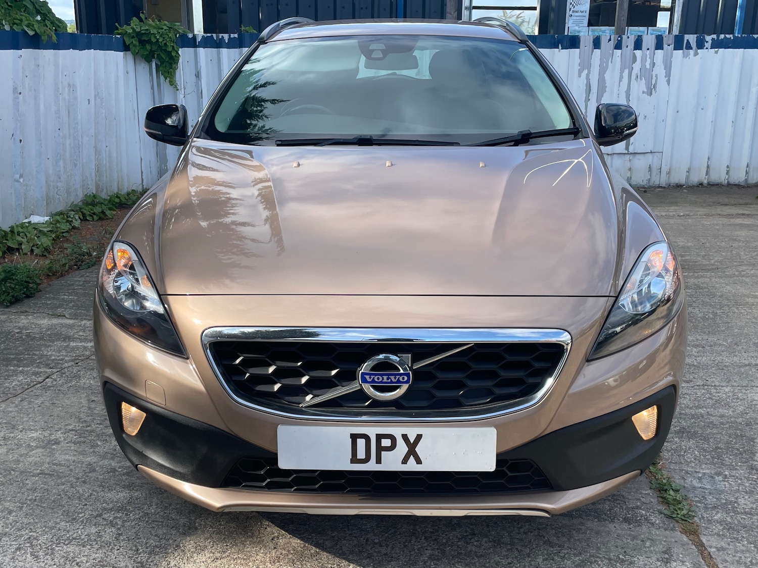 Used Volvo V40 Cross Country 2014 for sale - 76234861: Photo 8