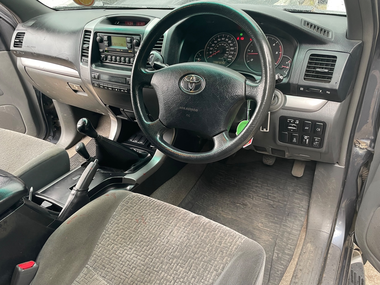 Used Toyota Land Cruiser 2003 for sale - 76234852: Photo 23