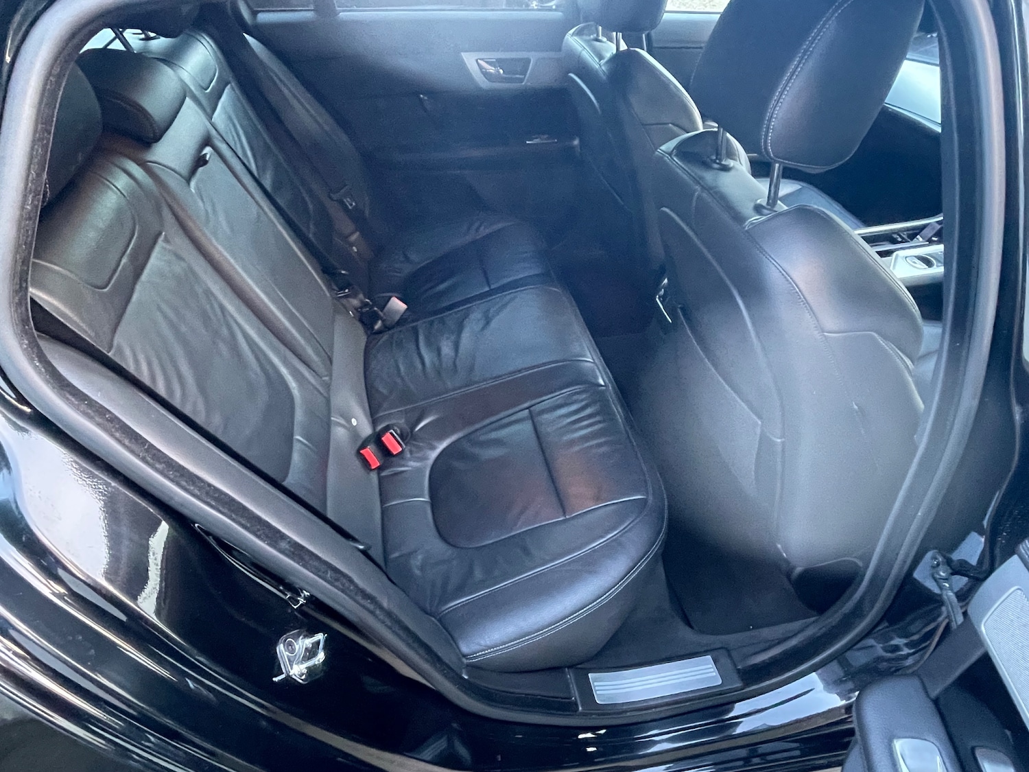 Used Jaguar XF 2015 for sale - 76386860: Photo 23