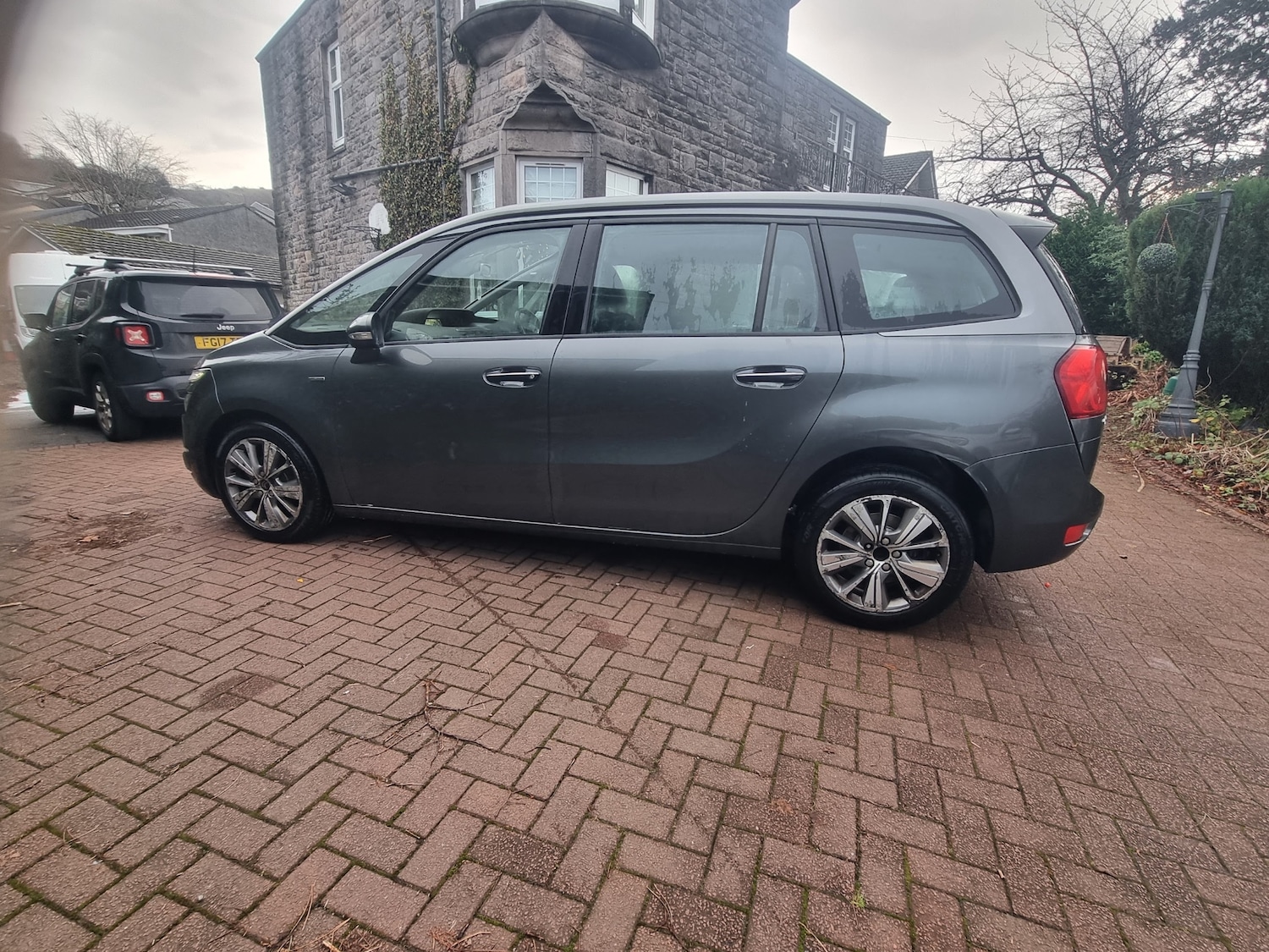Used Citroen C4 Grand Picasso 2014 for sale - 77013220: Photo 3