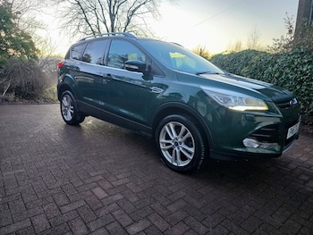 Used Ford Kuga 2016 for sale - 77211129: Photo