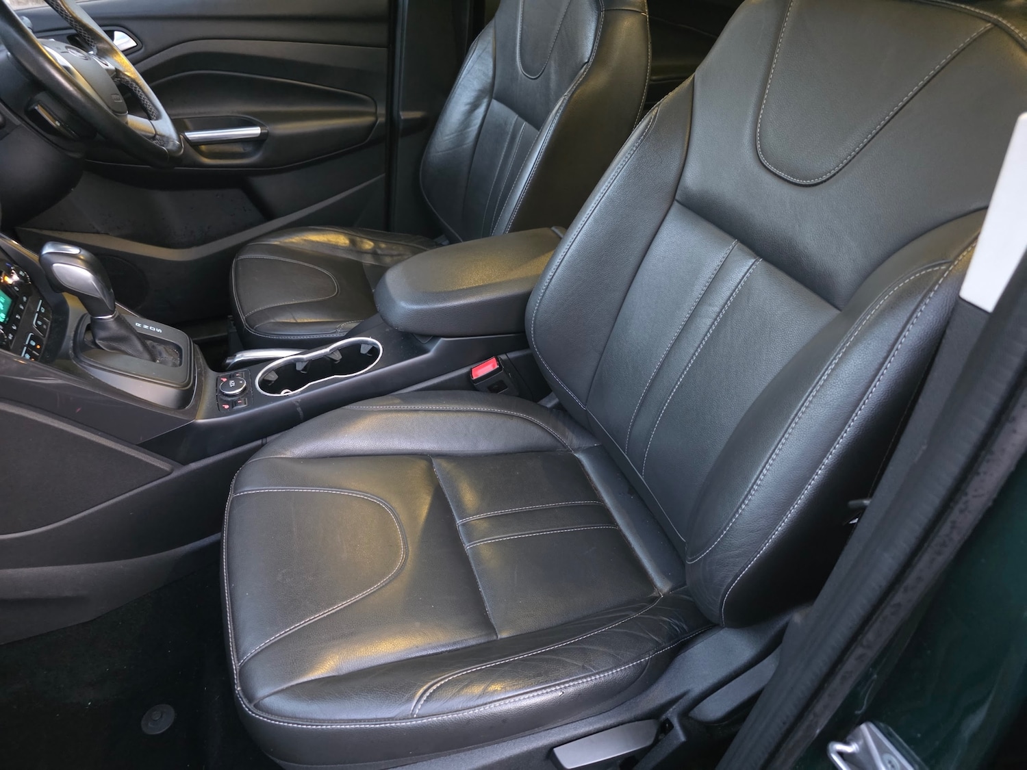 Used Ford Kuga 2016 for sale - 77211129: Photo 5