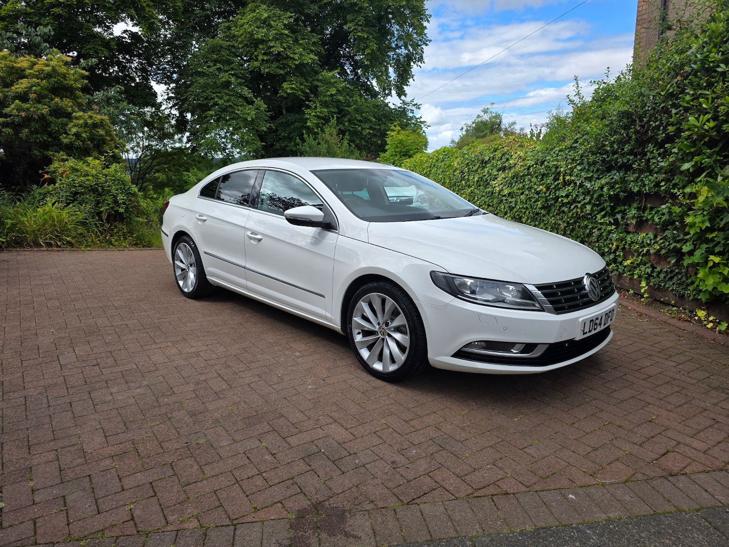 Used Volkswagen CC 2014 for sale - 76205592: Photo 1