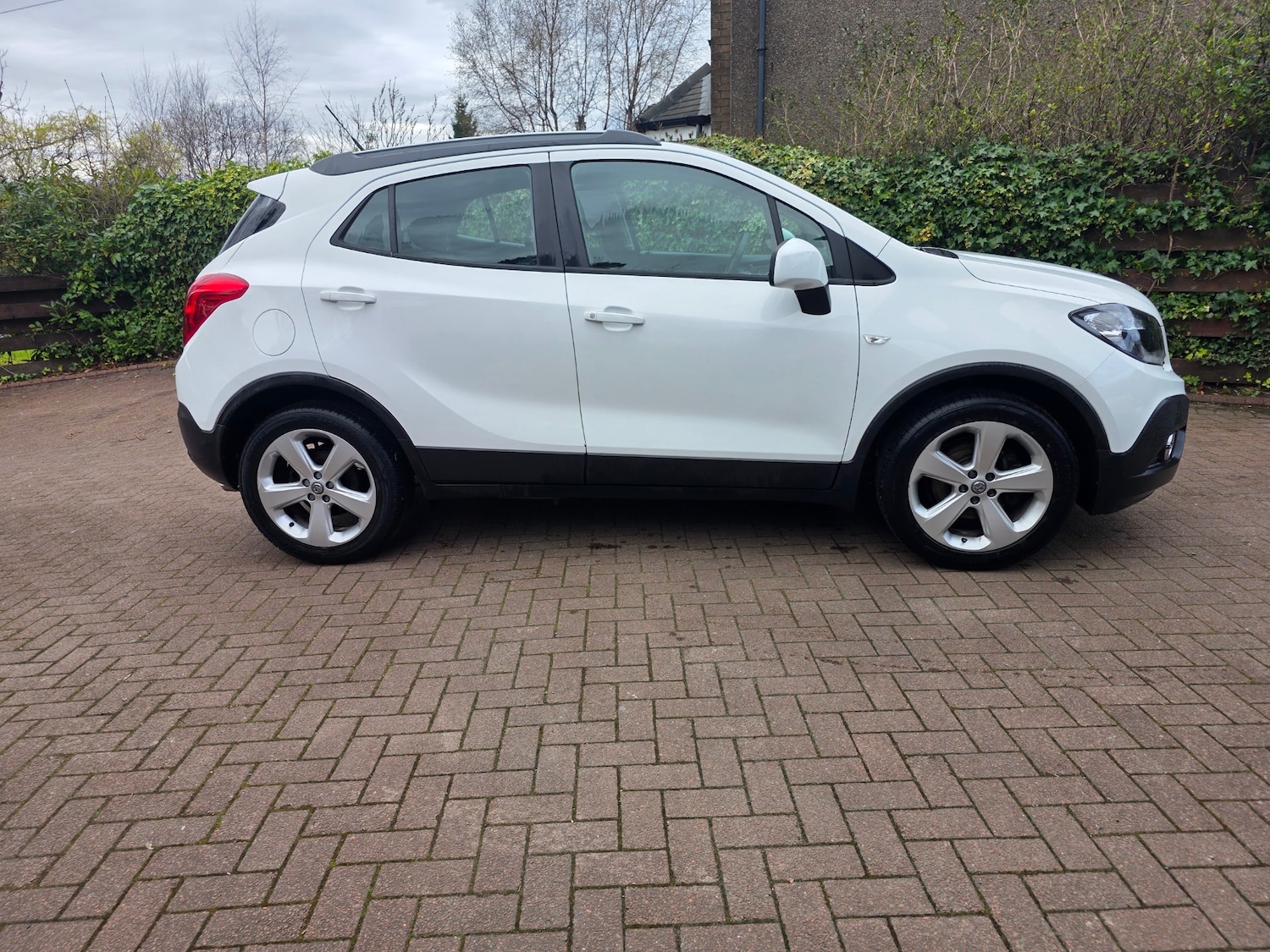 Used Vauxhall Mokka 2015 for sale - 78145943: Photo 2
