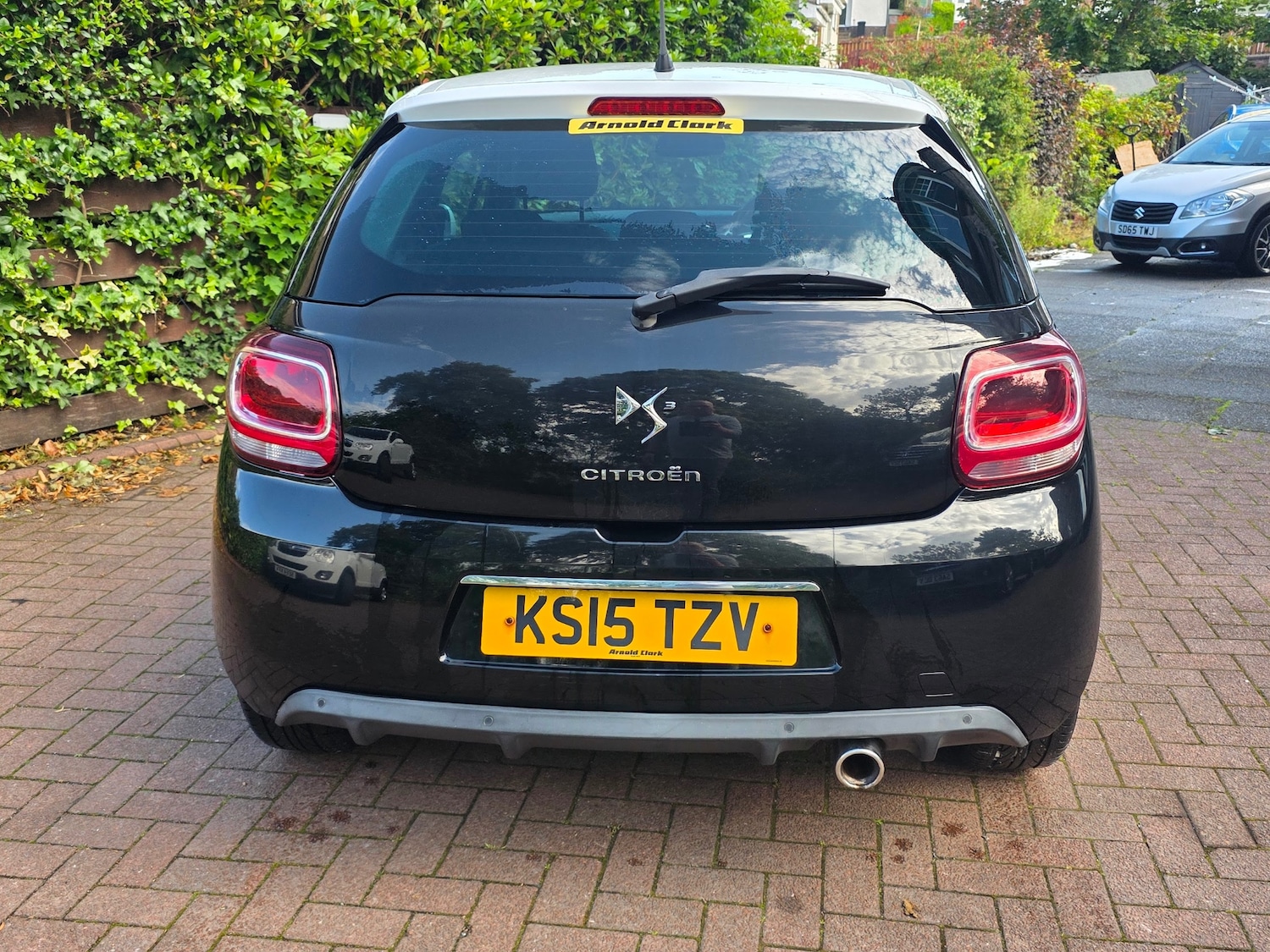 Vehicle 3