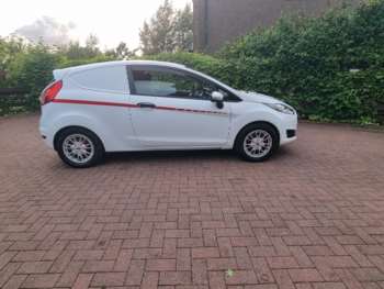 Used Ford Fiesta 2014 for sale - 74872861: Photo