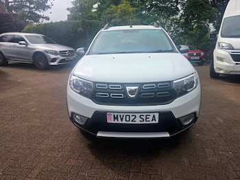 Used Dacia Sandero Stepway 2017 for sale - 79478416: Photo