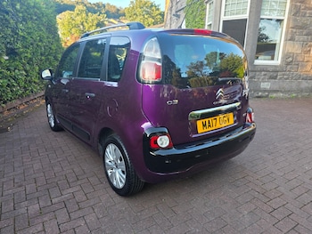 Used Citroen C3 Picasso 2017 for sale - 79252769: Photo