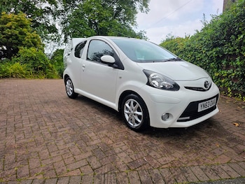 Used Toyota AYGO 2013 for sale - 75523447: Photo