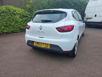Used Renault Clio 2015 for sale - 78543156: Photo