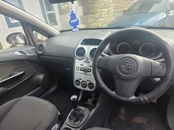 Used Vauxhall Corsa 2011 for sale - 78081571: Photo