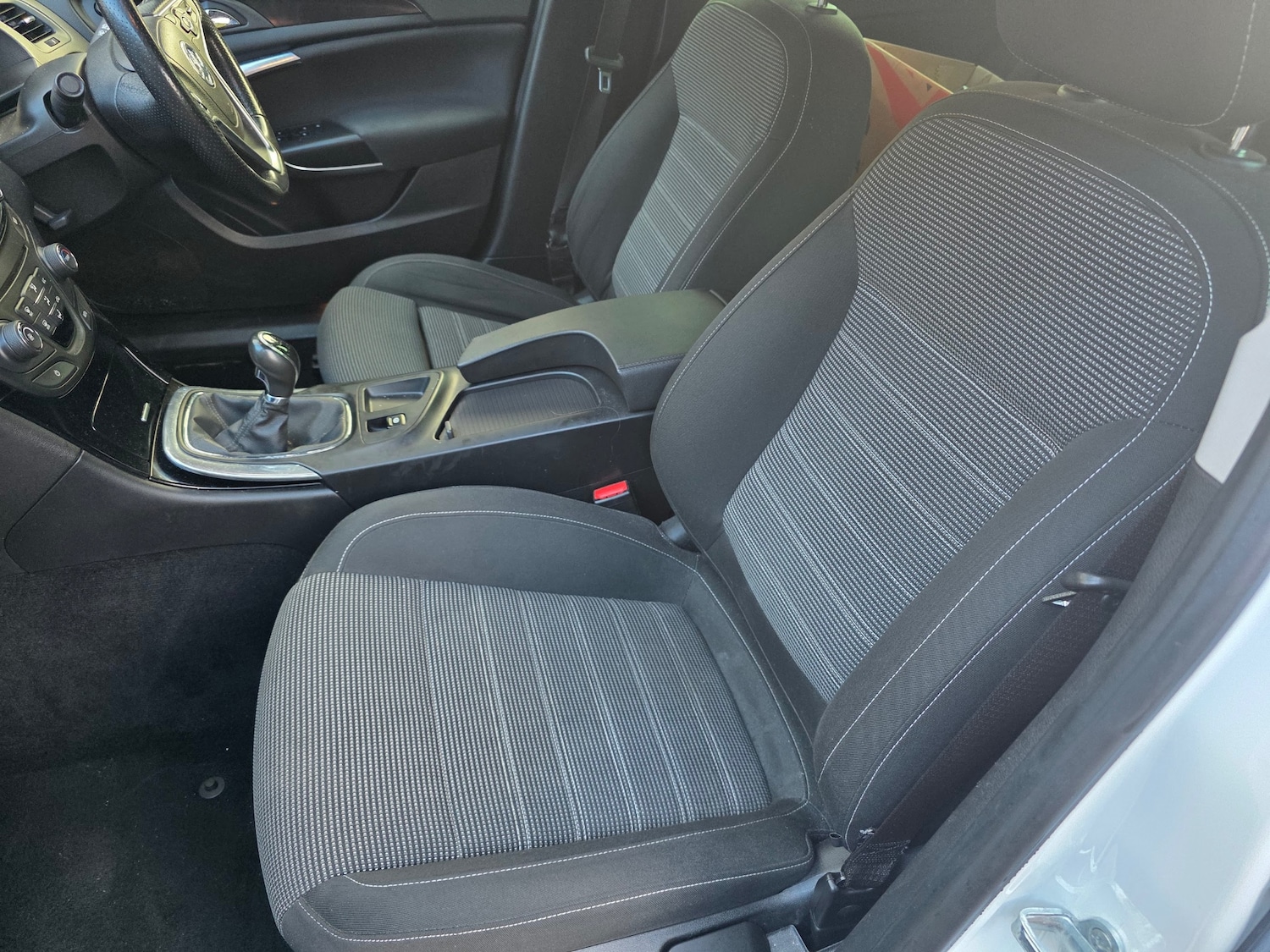 Used Vauxhall Insignia 2017 for sale - 76766874: Photo 6