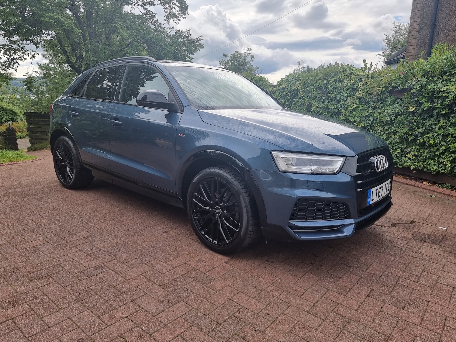 Used Audi Q3 2017 for sale - 77602025: Photo 1