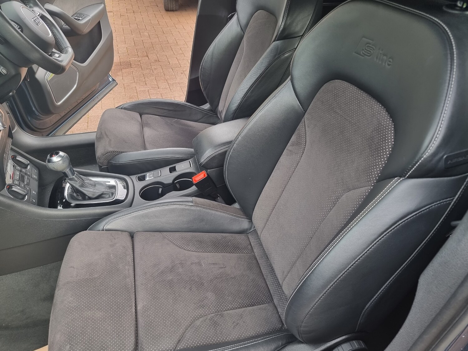 Used Audi Q3 2017 for sale - 77602025: Photo 8