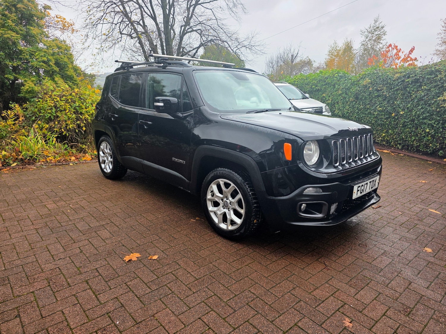 Used Jeep Renegade 2017 for sale - 76407070: Photo 1