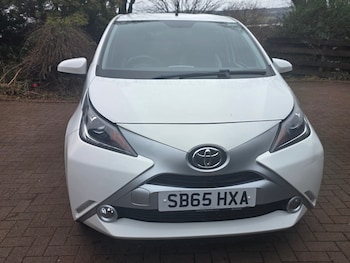 Used Toyota AYGO 2015 for sale - 77592544: Photo