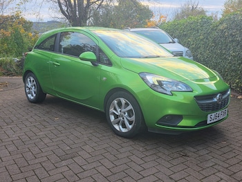 Vauxhall - Corsa