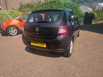 Used Dacia Sandero 2016 for sale - 79195863: Photo