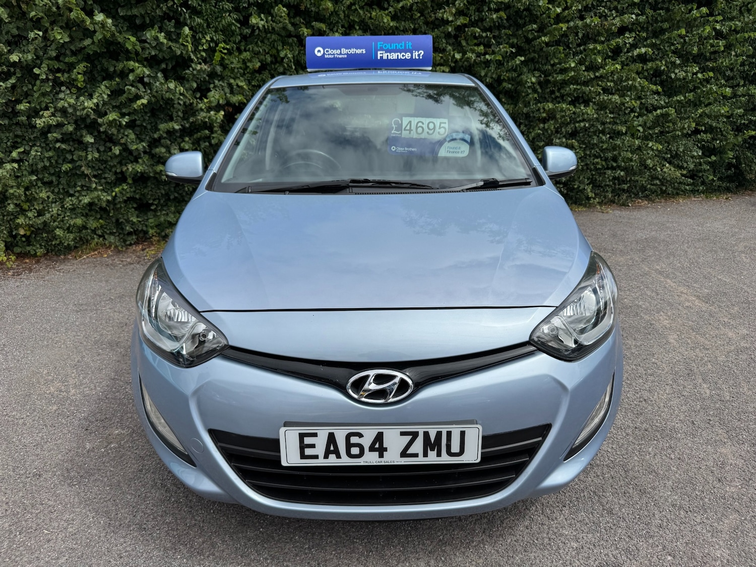 Used Hyundai i20 2014 for sale - 76218916: Photo 2