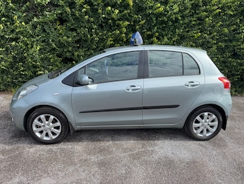 Used Toyota Yaris 2011 for sale - 78894380: Photo