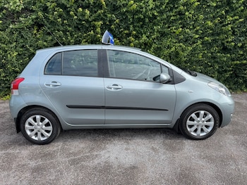 Used Toyota Yaris 2011 for sale - 78894380: Photo