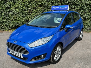 2013 (63) - 1.6 Zetec 5dr Powershift