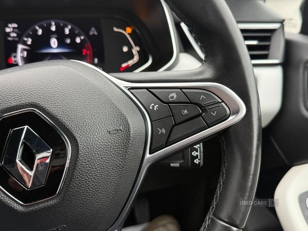 Used Renault Clio 2020 for sale - 76803120: Photo 11