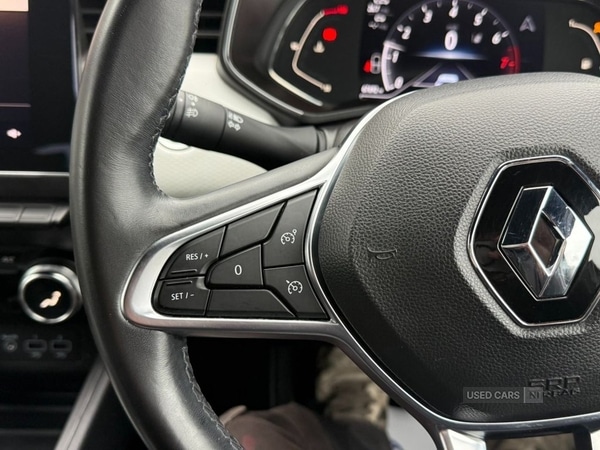 Used Renault Clio 2020 for sale - 76803120: Photo 12