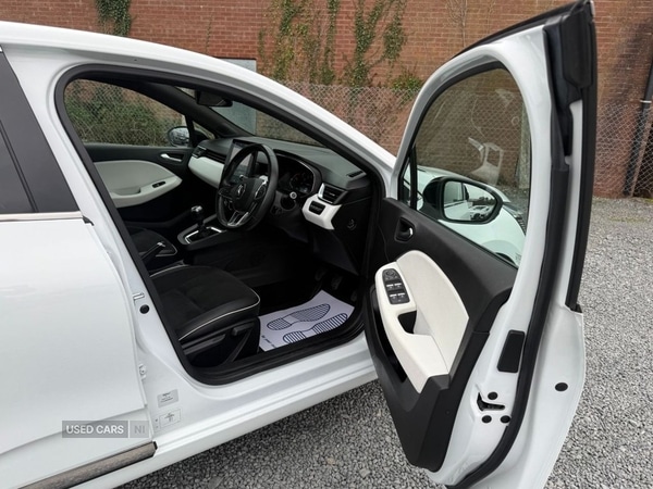 Used Renault Clio 2020 for sale - 76803120: Photo 17