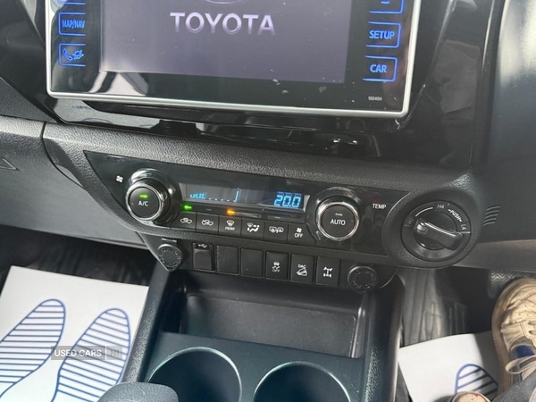 Used Toyota Hilux 2017 for sale - 76409650: Photo 12