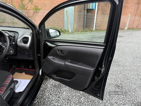 Vehicle 28