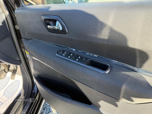 Used Peugeot 3008 2015 for sale - 76409673: Photo 9