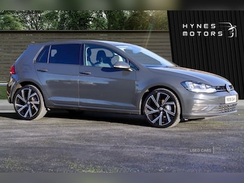 Used Volkswagen Golf 2018 for sale - 77098765: Photo