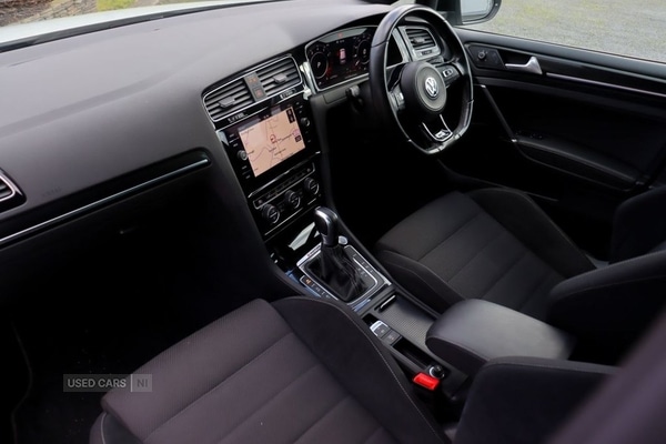 Used Volkswagen Golf 2020 for sale - 77204698: Photo 6