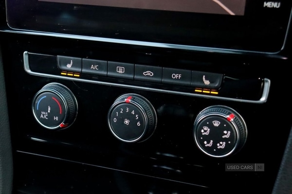 Used Volkswagen Golf 2017 for sale - 77120952: Photo 8