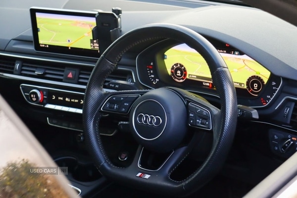 Used Audi A4 2017 for sale - 76772356: Photo 2