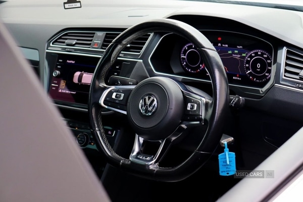 Used Volkswagen Tiguan 2017 for sale - 76350034: Photo 2