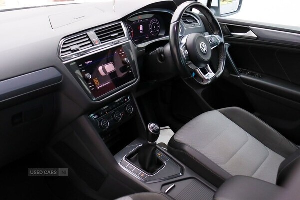 Used Volkswagen Tiguan 2017 for sale - 76350034: Photo 4